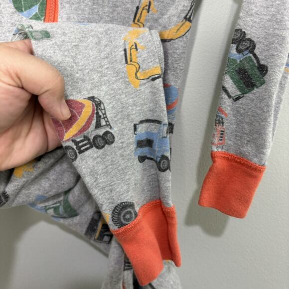 Hanna Andersson Construction Pajamas - Picture 3 of 5